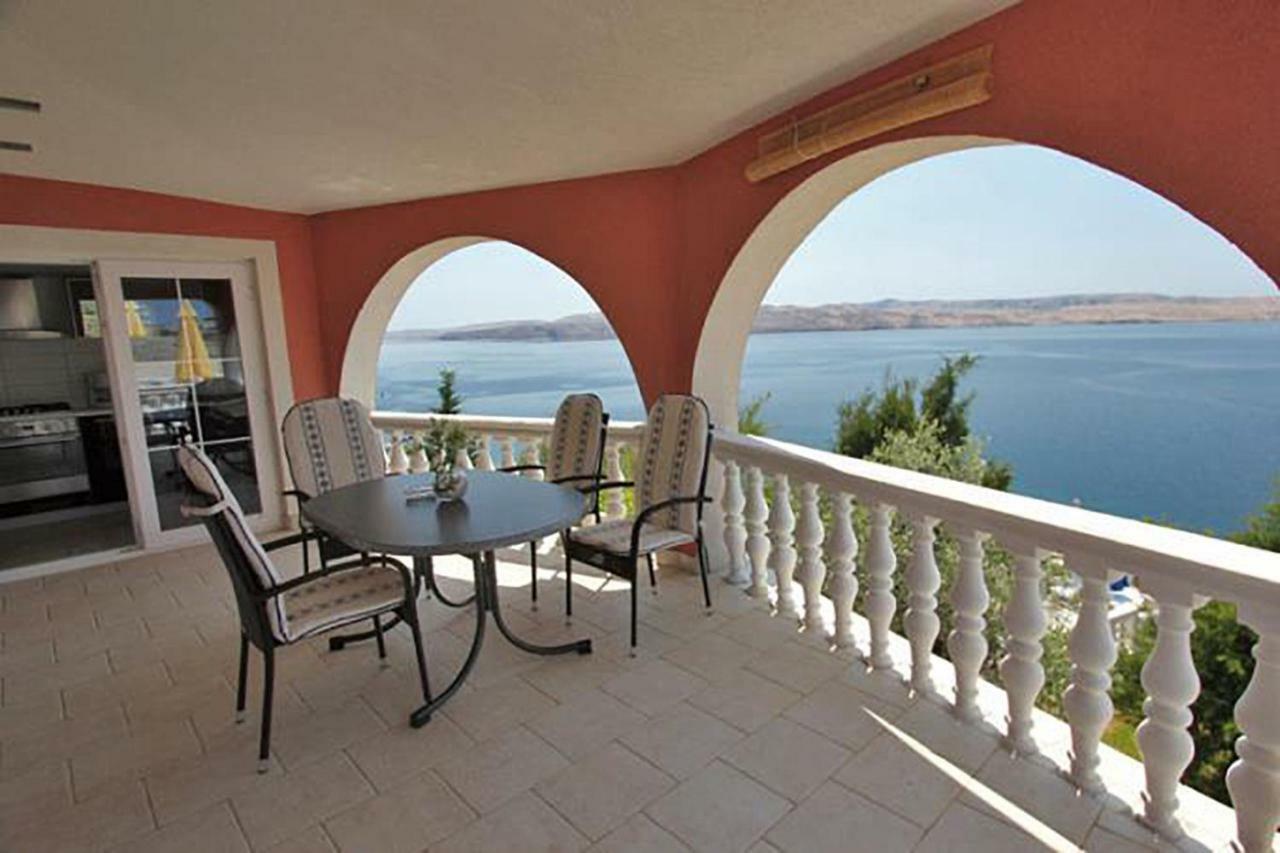 Villa Lilly Цезарица Екстериор снимка