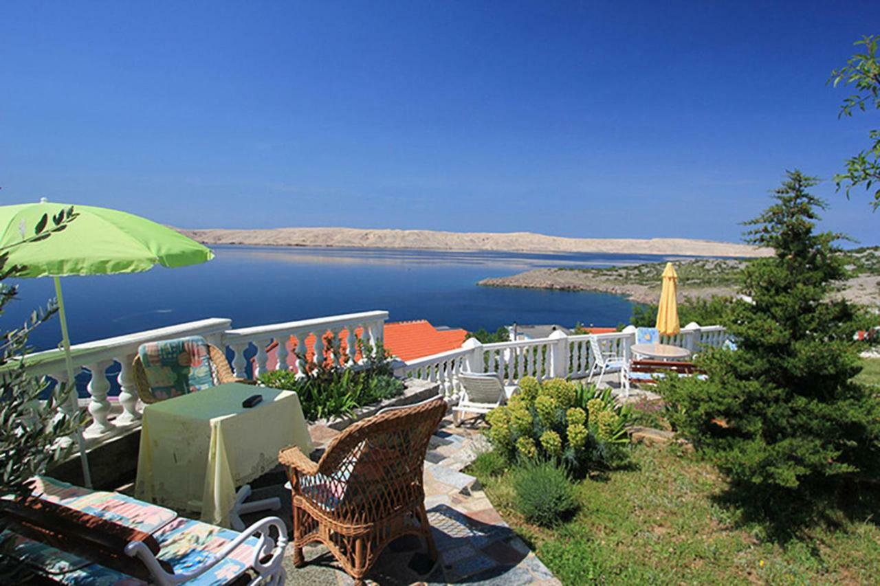 Villa Lilly Цезарица Екстериор снимка