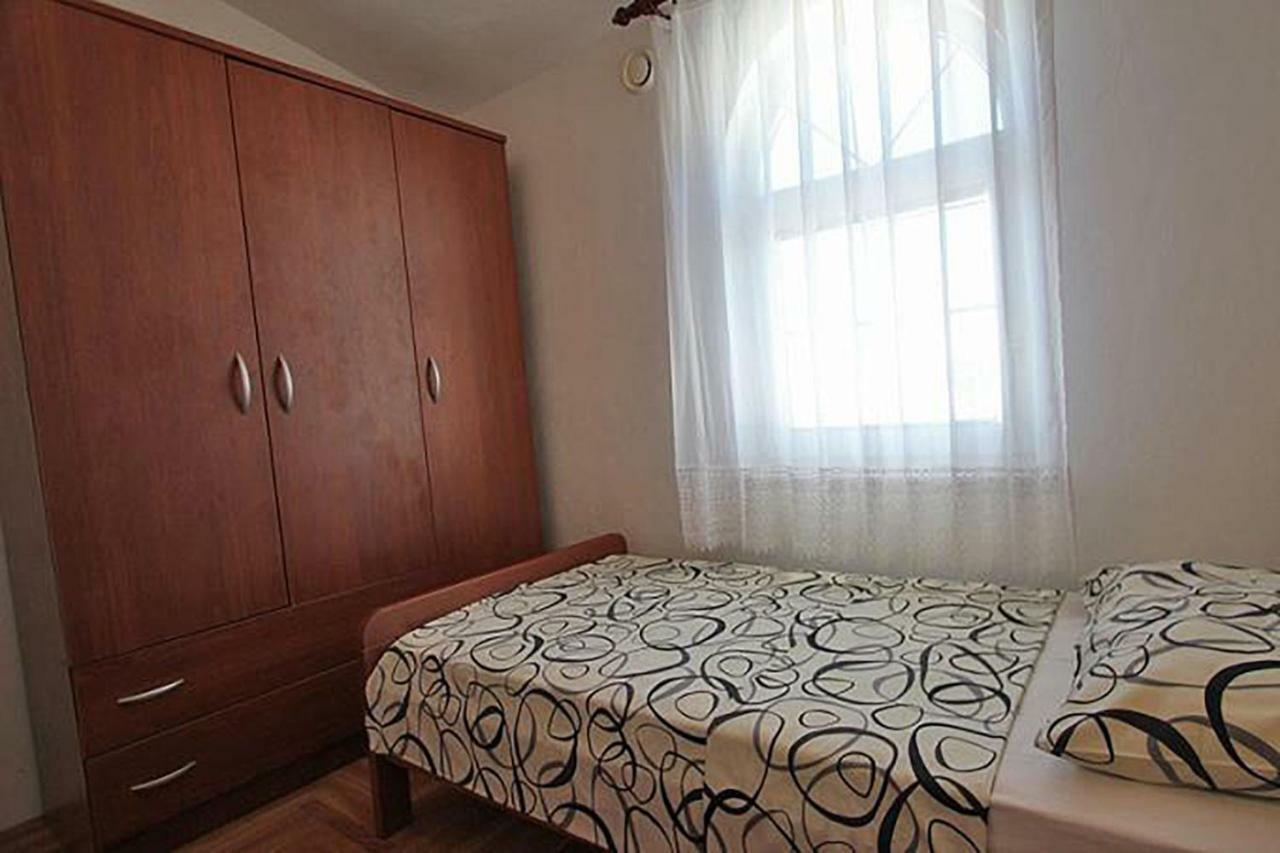 Villa Lilly Цезарица Екстериор снимка